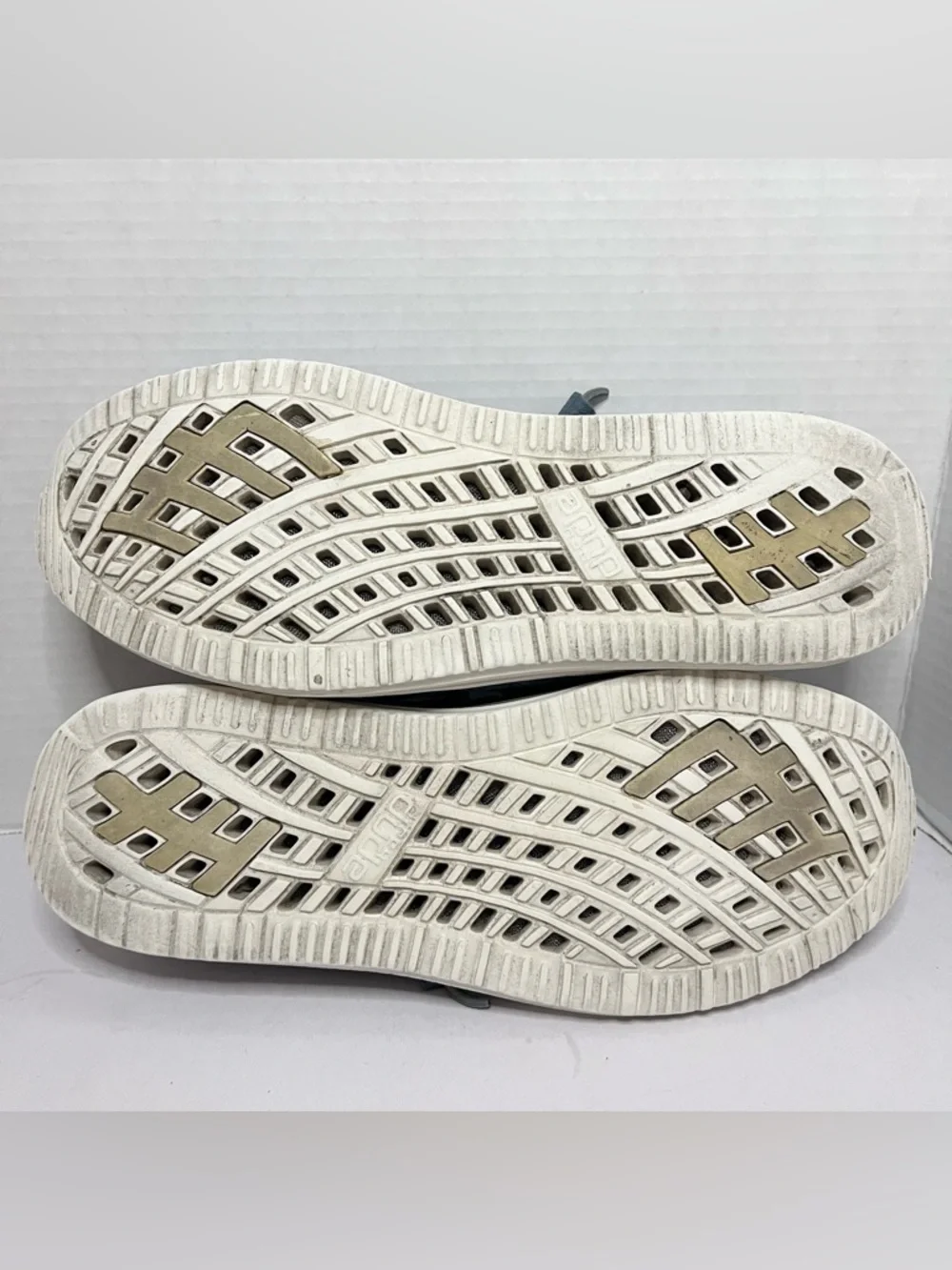 Hey Dude Wally H2O Overcast Men’s Slip on Water Shoes Size 12 Blue Grey - Picture 9 of 16